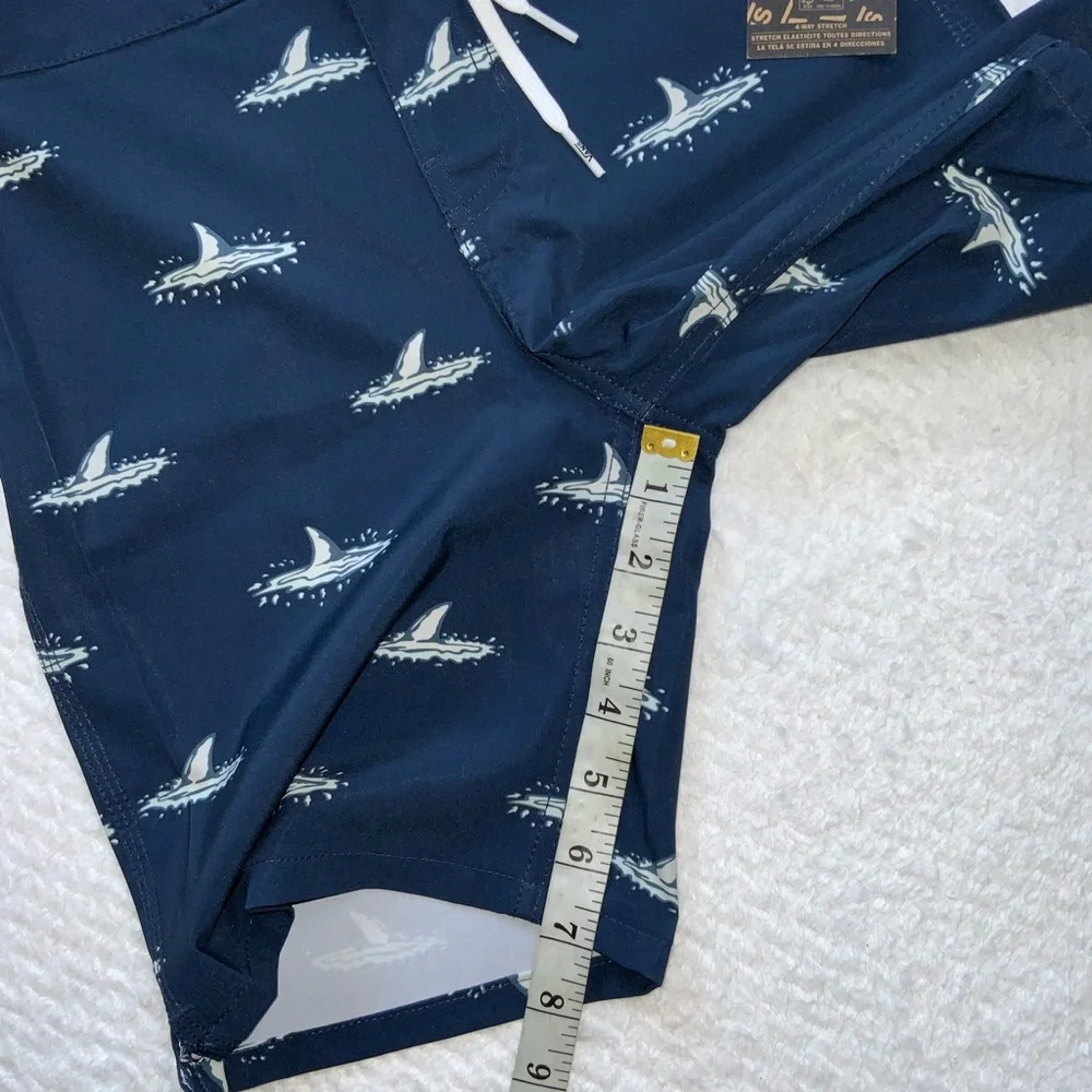 Vans Kids The Daily Shark Fin Board shorts
